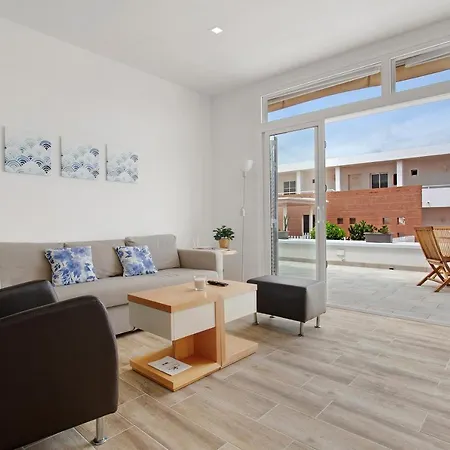 Apartamento Naranjos 아파트 테기세